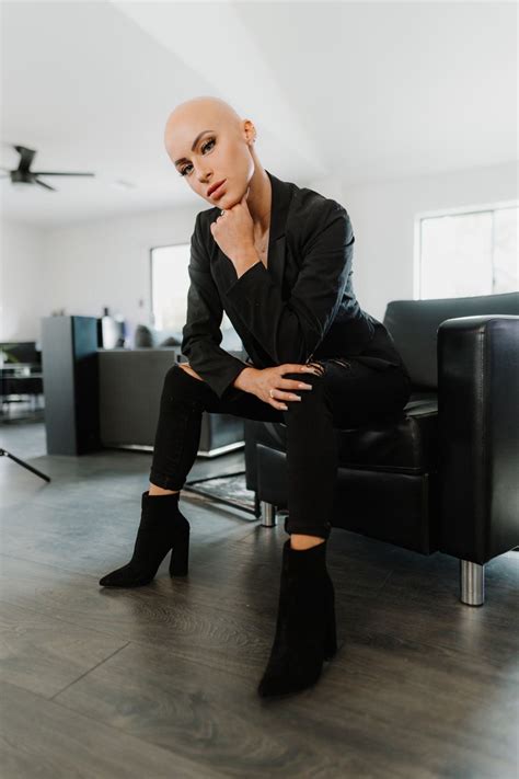 TikTok star Chloe Bean talks alopecia journey 